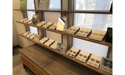 機能カラーレンズ、他カラートライアルコーナー新設しました！